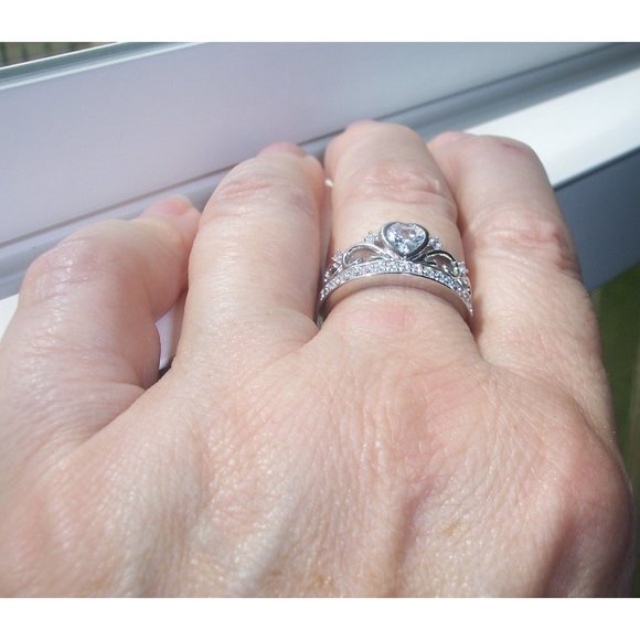 925 STERLING SILVER Heart Crown Tiara Cubic Zirconia Ring - Picture 5 of 16